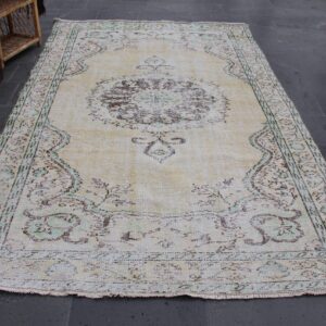 5.7 ft. x 8.9 ft. Vintage Turkish Rug TR39537 Image 1