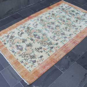 3.9 ft. x 7 ft. Vintage Turkish Rug TR39787 Image 1