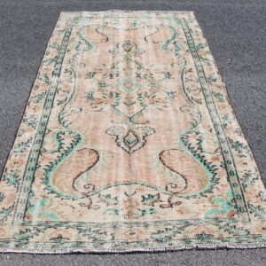 4.7 ft. x 8.9 ft. Vintage Turkish Rug TR39917 Image 1