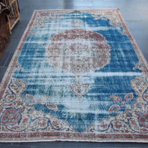 5 ft. x 8.2 ft. Vintage Turkish Rug TR40227 Image 1