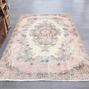 5.3 ft. x 9.1 ft. Vintage Turkish Rug TR40257 Image 1