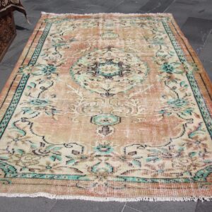 5.1 ft. x 8.2 ft. Vintage Turkish Rug TR40277 Image 1