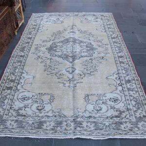 5.4 ft. x 9.2 ft. Vintage Turkish Rug TR40317 Image 1