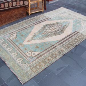 4.9 ft. x 8.6 ft. Vintage Turkish Rug TR40497 Image 1