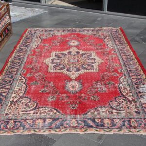 5.5 ft. x 8.9 ft. Vintage Turkish Rug TR40767 Image 1