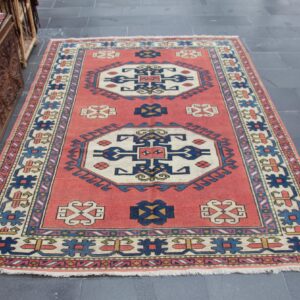 5.5 ft. x 8.1 ft. Vintage Turkish Rug TR40817 Image 1