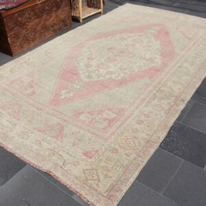 5.9 ft. x 10.2 ft. Vintage Turkish Rug TR40957 Image 1