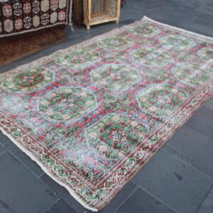 4.7 ft. x 8.2 ft. Vintage Turkish Rug TR40967 Image 1