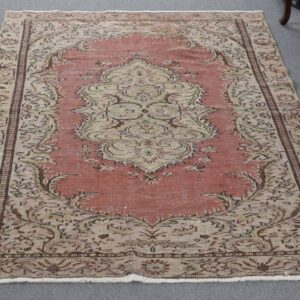 5.6 ft. x 9.2 ft. Vintage Turkish Rug TR41537 Image 1