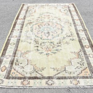 5.2 ft. x 8.6 ft. Vintage Turkish Rug TR41767 Image 1