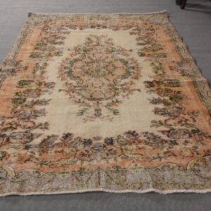 5.6 ft. x 8.2 ft. Vintage Turkish Rug TR41817 Image 1