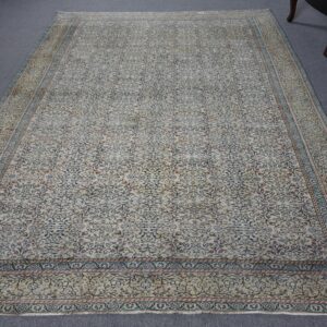 6.5 ft. x 9.4 ft. Vintage Turkish Rug TR42087 Image 1