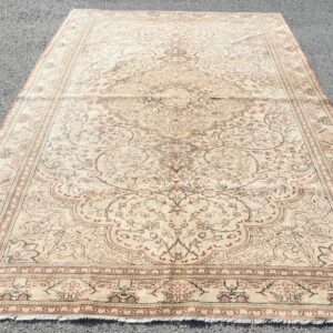 6.1 ft. x 9.5 ft. Vintage Turkish Rug TR42447 Image 1