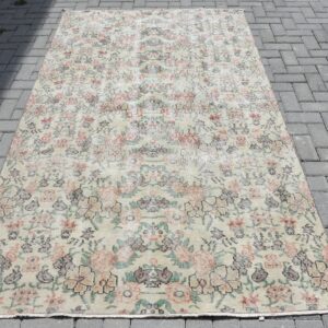 4.9 ft. x 8.3 ft. Vintage Turkish Rug TR42577 Image 1