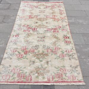3.9 ft. x 7.5 ft. Vintage Turkish Rug TR42637 Image 1