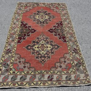 3.9 ft. x 6.5 ft. Vintage Turkish Rug TR42997 Image 1