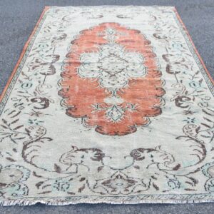 5.7 ft. x 9 ft. Vintage Turkish Rug TR43467 Image 1