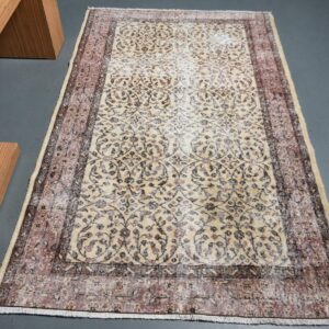 3.9 ft. x 6.2 ft. Vintage Turkish Rug TR43987 Image 1