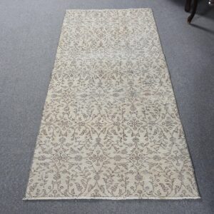 2.8 ft. x 6 ft. Vintage Turkish Rug TR44127 Image 1