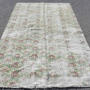 5.2 ft. x 8.1 ft. Vintage Turkish Rug TR44237 Image 1