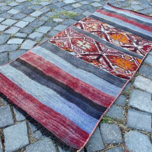 2 ft. x 4.4 ft. Vintage Kilim Rug TR61092 Image 1
