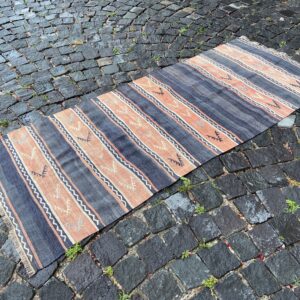 2.5 ft. x 5.8 ft. Vintage Kilim Rug TR61292 Image 1