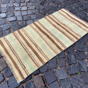 1.9 ft. x 3.7 ft. Vintage Kilim Rug TR61492 Image 1