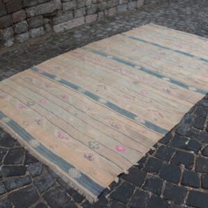 5.7 ft. x 10.3 ft. Vintage Kilim Rug TR61672 Image 1
