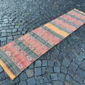 2 ft. x 8.6 ft. Vintage Kilim Rug TR61692 Image 1