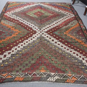 6.3 ft. x 8.6 ft. Vintage Kilim Rug TR61882 Image 1