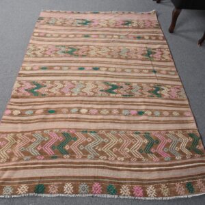 4.3 ft. x 6.8 ft. Vintage Kilim Rug TR62122 Image 1