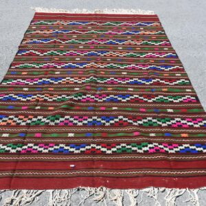 5.6 ft. x 8.8 ft. Vintage Kilim Rug TR62202 Image 1