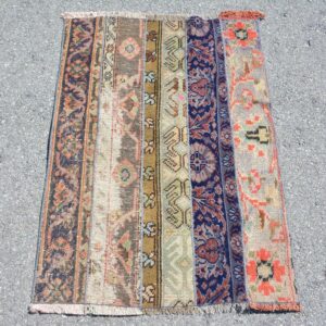2.5 ft. x 3.3 ft. Vintage Patchwork Rug TR22944 Image 1