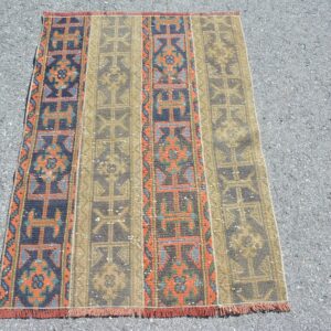 2.9 ft. x 3.8 ft. Vintage Patchwork Rug TR22954 Image 1