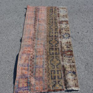2.3 ft. x 4.7 ft. Vintage Patchwork Rug TR23084 Image 1