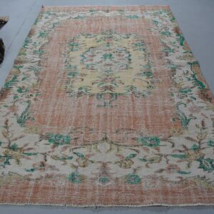 5.7 ft. x 9.2 ft. Vintage Turkish Rug TR44657 Image 1