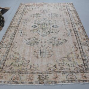 5.3 ft. x 8.6 ft. Vintage Turkish Rug TR44737 Image 1