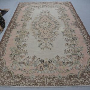 5.8 ft. x 9.7 ft. Vintage Turkish Rug TR44757 Image 1
