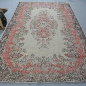 5.7 ft. x 9.7 ft. Vintage Turkish Rug TR44827 Image 1