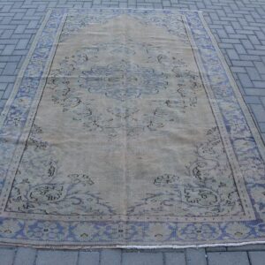 5.7 ft. x 8.9 ft. Vintage Turkish Rug TR45077 Image 1
