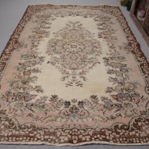 5.6 ft. x 8.7 ft. Vintage Turkish Rug TR45137 Image 1