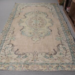5.6 ft. x 9.5 ft. Vintage Turkish Rug TR45167 Image 1