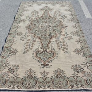 4.9 ft. x 8.7 ft. Vintage Turkish Rug TR45997 Image 1