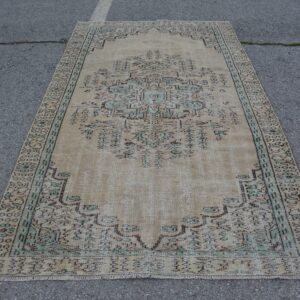 4.9 ft. x 8.4 ft. Vintage Turkish Rug TR46187 Image 1