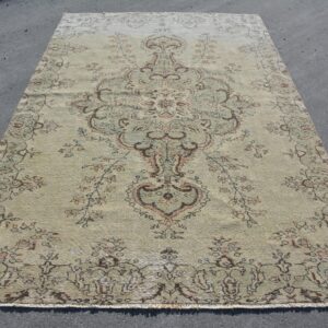 6.2 ft. x 9.5 ft. Vintage Turkish Rug TR46637 Image 1