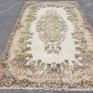 5.5 ft. x 9.4 ft. Vintage Turkish Rug TR46777 Image 1