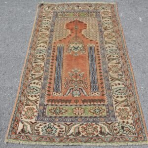 3.4 ft. x 5.7 ft. Vintage Turkish Rug TR46877 Image 1