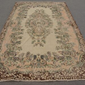 5.7 ft. x 6 ft. Vintage Turkish Rug TR46937 Image 1