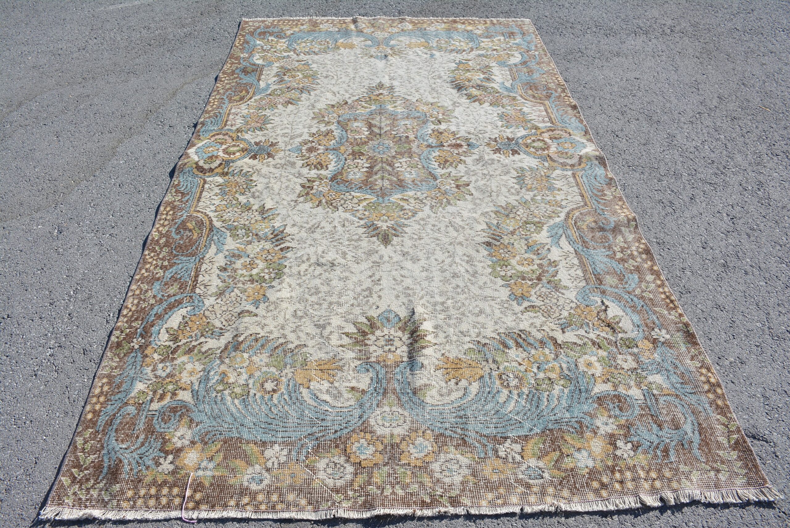 5.4 ft. x 9.4 ft. Vintage Turkish Rug TR47007