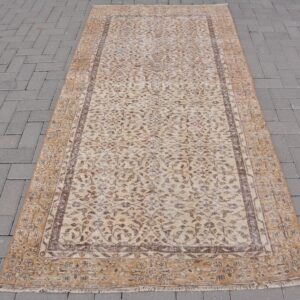 3.9 ft. x 7.6 ft. Vintage Turkish Rug TR47387 Image 1